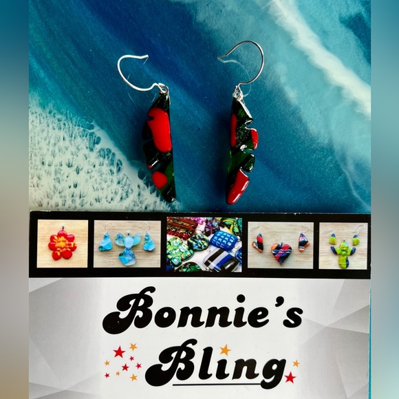 Bonnie’s Bling One Of A Kind Fused Glass Jewelry and Accessories to Wear. - Picture 4 of 11